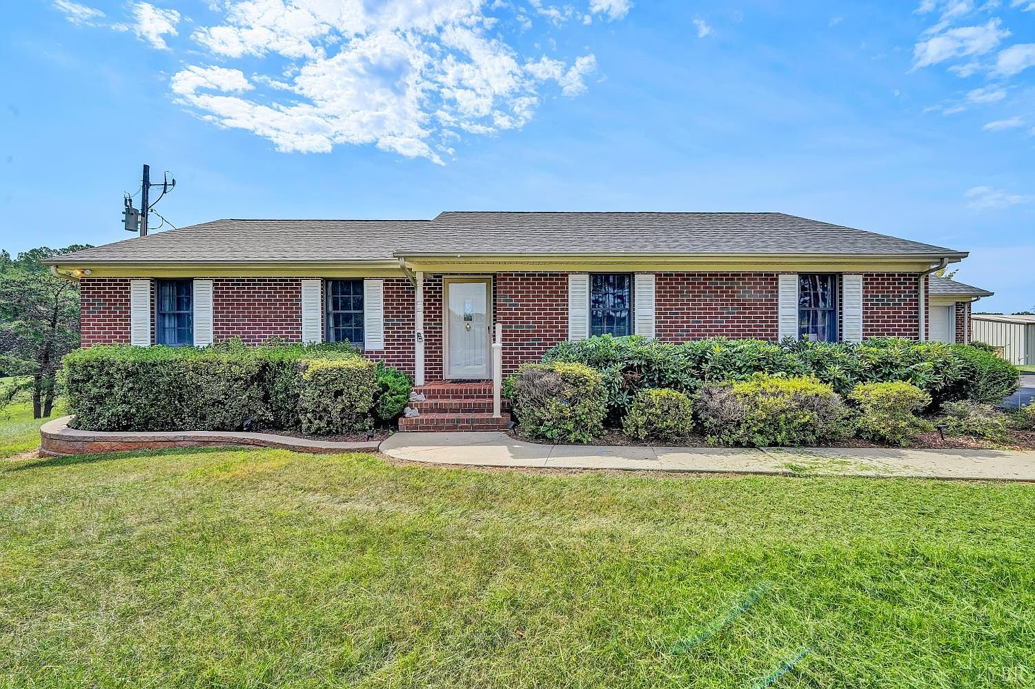 258 Willow Oak Rd, Appomattox, VA 24522